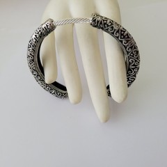 Vintage Ornate Silver Plated Metal Open Bracelet Bangle Scroll Design Adjustable