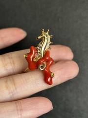 Rare Seahorse Carol Enamel Gold-plated Ring Size 6.5 Exquisite Good Quality
