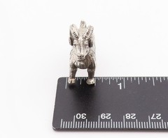 925 Sterling Silver Vintage Decorative Piece Etched Big Horn Sheep Charm TR4079