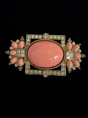 Vintage 1995 Elizabeth Taylor for Avon brooch pin pink cabochon with rhinestones