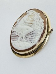 14K Gold 1.3 Inch Carved Edwardian Shell Cameo Brooch & Pendant