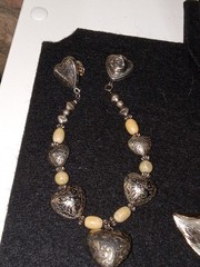 Napier Gold Tone Necklace 24″” And Matching Earrings Signed & Misc Jewlery/Pins