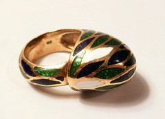 Outstanding 22 Grams Blue Green White Enamel 18K Yellow Gold Dome Ring Size 7.5