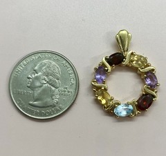 Vintage 925 Sterling Silver Vermeil Multi Gemstone Round Wreath Pendant