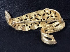 TARA Brooch Aurora Borealis Rhinestones Gold Tone 2.5 inches