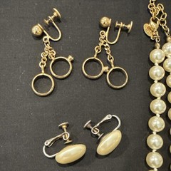 Large Lot Vintage Costume Jewelry Napier Monet Trifari Joan Rivers Heidi Klum ++