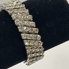 Vintage 1950’s Rhinestone Stretch Expandable Bracelet Prong Set Made in Japan