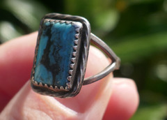 Vintage Southwest Style Sterling Silver & Turquoise Ring – Size 4.25