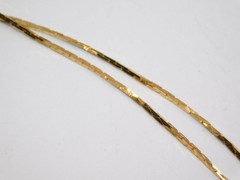 J582-VINTAGE NECKLACE~GOLD TONE CHAIN~CLASSIC~FINE~21.5″