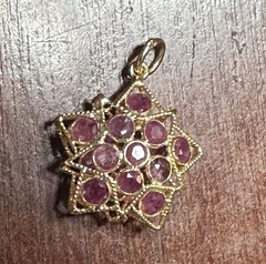 Vintage 18K Yellow Gold Mughal Ruby Star Charm Pendant 750 Indian Double Sided