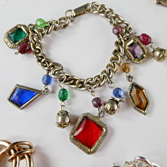 Vintage Charm Bracelet Jewelry Lot 10 Piece Bracelets Many Charms Silver Gold Tn