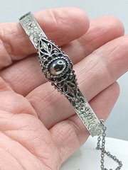 Vintage Silver Tone Filigree Hinged Bracelet Clip Earrings Brooch Set