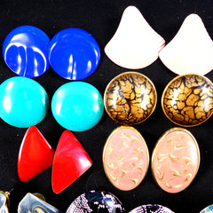 RETRO Vintage Metal Enamel Earrings Lot 14 Pairs Coloful Post Earrings Red Blue