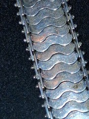 Gorgeous Textured Flat Link Sterling Silver 925 7.5” Safety Latch Bracelet