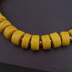 Antique African Sunburst Yellow Tire Glass Bead Necklace 24in 6.2–10.1mm