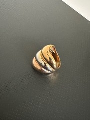 Vintage Art Deco 18 KT H.G.E. Tri-Color Band Ring. Size 7.5-8. Band width 25 mm