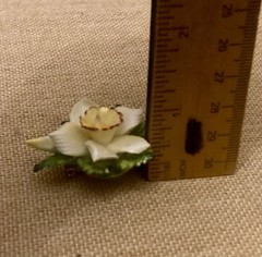 Vintage Handmade English Bone China White Daffodil Flower Brooch Pin