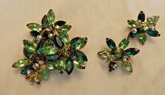 Vntg D&E Juliana Brooch Green Navettes,Rhinestones,Poured Stones Marked by Style