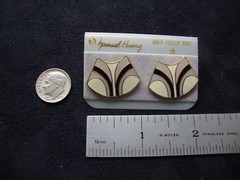 VINTAGE SAMUEL HUANG CLOISONNE EARRINGS WHITE GRAY BLACK ENAMEL GOLD FILLED POST