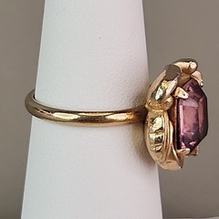 Rhinestone Ring Pink Glass Adjustable Gold Tone Leaves 6.5