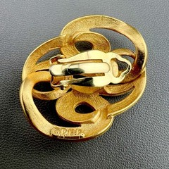 Vintage Erwin Pearl Earrings Sculptural Matte Gold Tone Clip Ons Signed PEP
