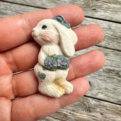 Vintage Jewelry adorable Bunny Rabbit Brooch Pin