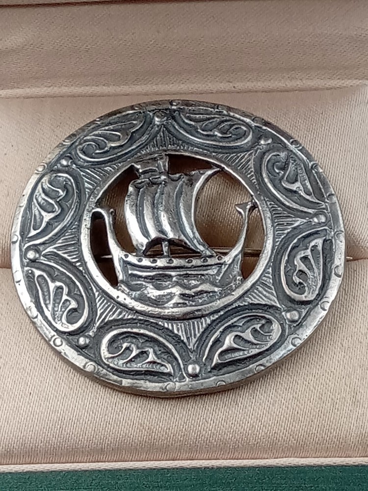 Antique 800 Silver Scottish Cloak Pin w. Viking Ship Theme: 1.5″ dia. & 15 grams