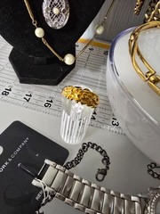 WOW Nice Mixed Metal Materials Gold/ Silver Tone Jewelry Lot Some Signed