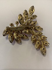 Vintage Large Two Tone Pink Marquise and Round Rhinestone Gold Tone Brooch Pin