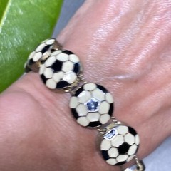 FIFA Soccer Ball Vintage Bracelet Sports Estate Jewelry Pre-Owned 7″ Foldover