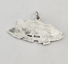 Vintage Bahamas New Providence Nassau Sterling Silver Map Charm Pendant – 4.7g