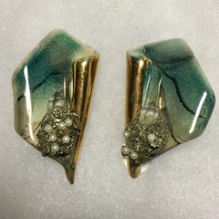 Vintage Ceramic Goddess Earrings Brooch Set
