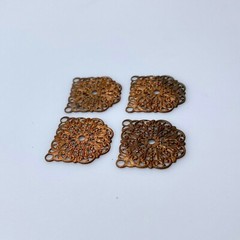 4 Vintage Filigree Chandelier Earring Stampings (21mm) (MP61)
