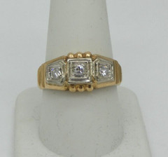 Vintage Solid Yellow Gold Gents Ring with 3 Natural Round Diamonds