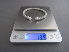 VINTAGE ITALY STERLING POPCORN MESH FLEX HOWLITE TIPPED BANGLE CUFF BRACELET