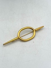 Vintage Matte Gold Tone Oval Ring Scarf Pin Brooch Modernist Minimalist 4″