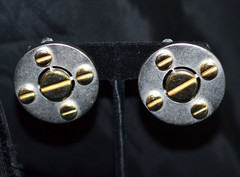 Erwin Pearl INDUSTRIAL Earrings Round Silver/Gold 2-Tone Clip Signed Vintage