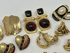 Vintage Bold Estate Costume Earrings Lot (13) 90’s Gold Tone Joan Rivers Trifari