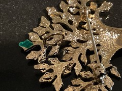 GARNAY Vintage ‘Tree Of Life’ Gold Tone & Enamel Brooch/Pendant 1 5/8” X 1 1/4”