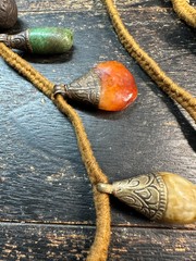 Vintage Himalayan Tribal Amulet Necklace, Boho Shell & Stone Charm, 32″