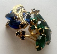 Blue and Green Oval Stones Brooch Grannycore Peacock Gold Tone Vinery 2″