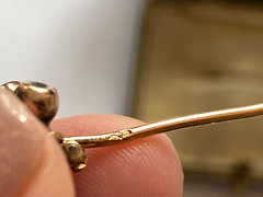 Fantastic Rare 18k Solid Gold Diamonds Flower Vintage Ladies Pin Brooch