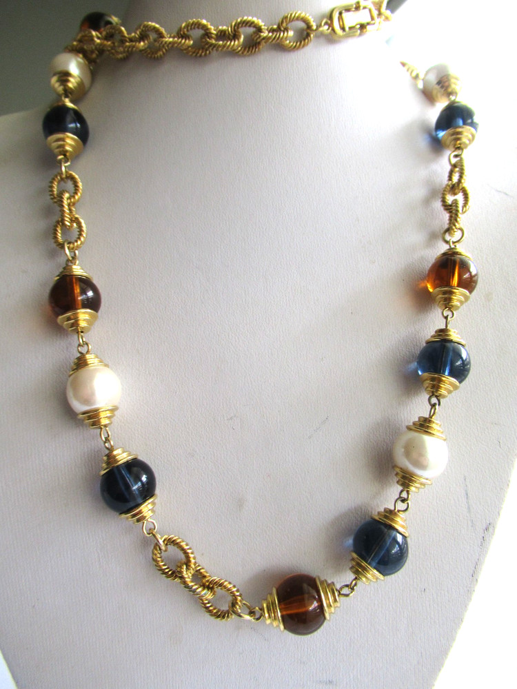 Vintage 1980’s gold plate cable chain Mogul Jewel tone Glass Necklace 28 in