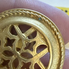 Casual Corner VTG Gold-Tone Round Chunky Cut Out Star Stud Earrings MCM Unique