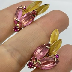 Vtg Midcentury Pink Marquise Rhinestone Yellow Enamel Climber Earrings Clip Claw