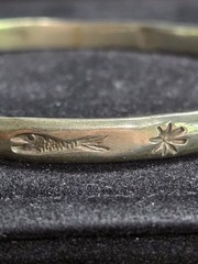 Mexico 925 Sterling Silver Fish Star Stamped Bangle Bracelet 8.25″ 16.77g