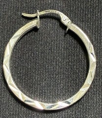 Vintage Sterling Silver 1″ Hoop Earrings Diamont Cut Texture Signed FAS 925