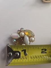 Vtg KRAMER FROSTED AB RHINESTONE FAUX PEARL CLUSTER CLI P EARRINGS