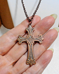 Large Vintage Solid Copper Cross / Crucifix Pendant & 22″ Curb Link Chain 12.6 g