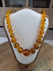 Vintage Baltic Amber Graduated Bead Necklace 132g 24″ UV Reactive Estate